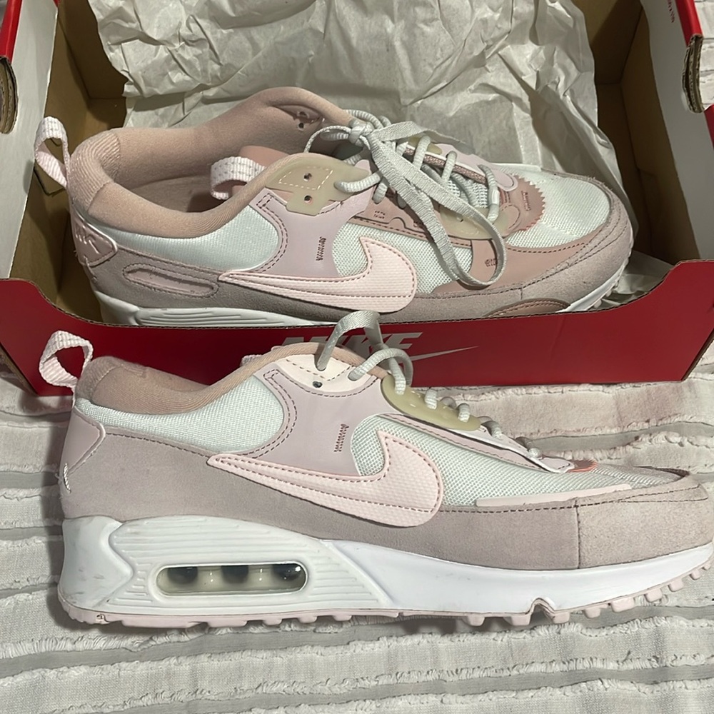 W AIR MAX 90 FUTURA